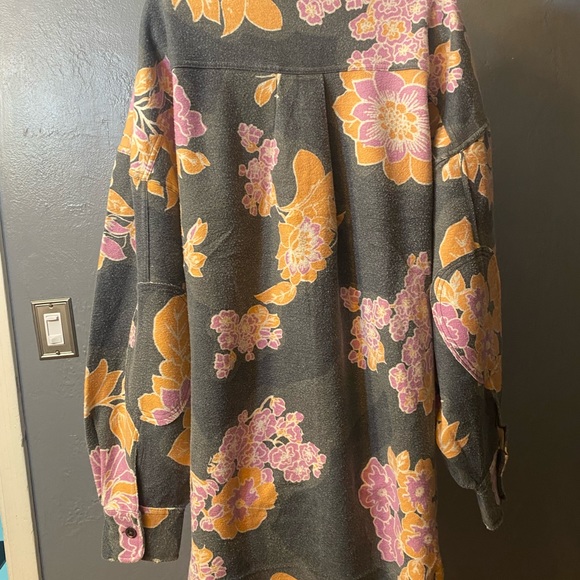 NWT-FREE PEOPLE Floral Print Button Down Jacket/Shirt Multiple S,M - Picture 4 of 16